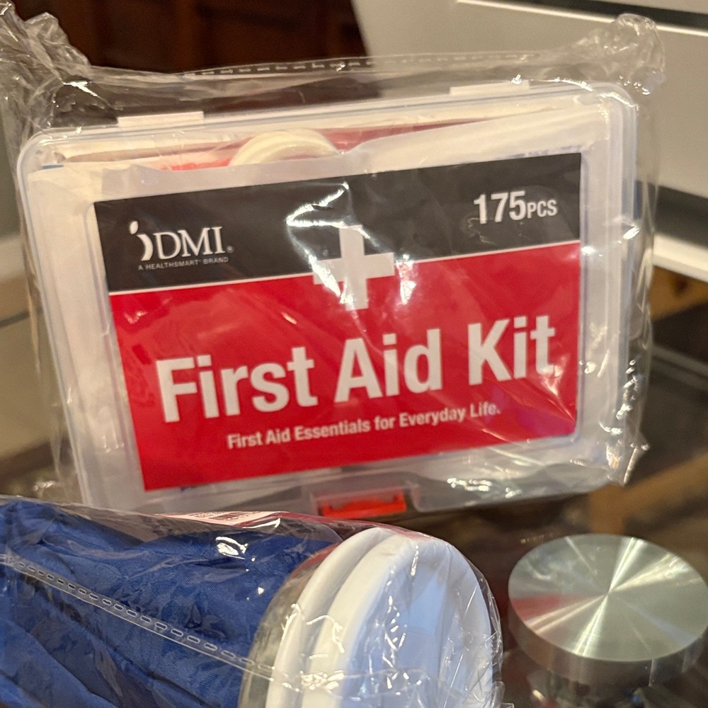 DMI First Aid Kit 175PCS